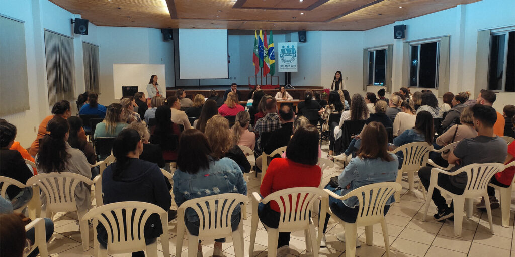 Reunião com os professores de Rio do Sul